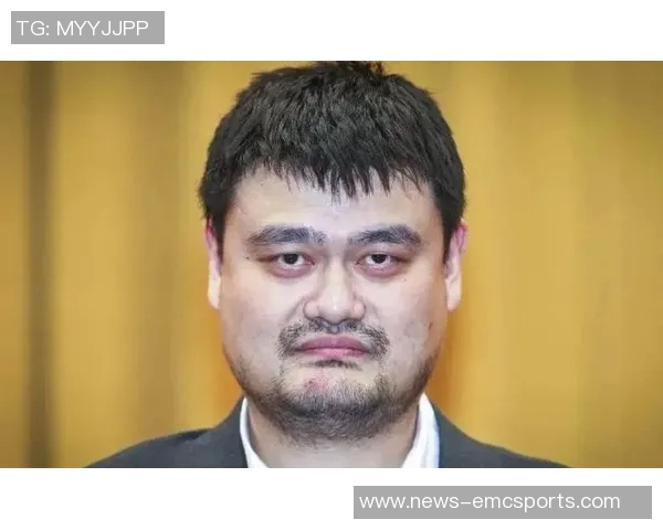 姚明被老马晃倒后奋发图强小杨也能通过努力提升球商 姚明被老马晃倒后奋发图强小杨也能通过努力提升球商